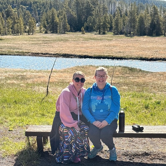 Meet your Posher, Jennifer - Picture 3 of 16